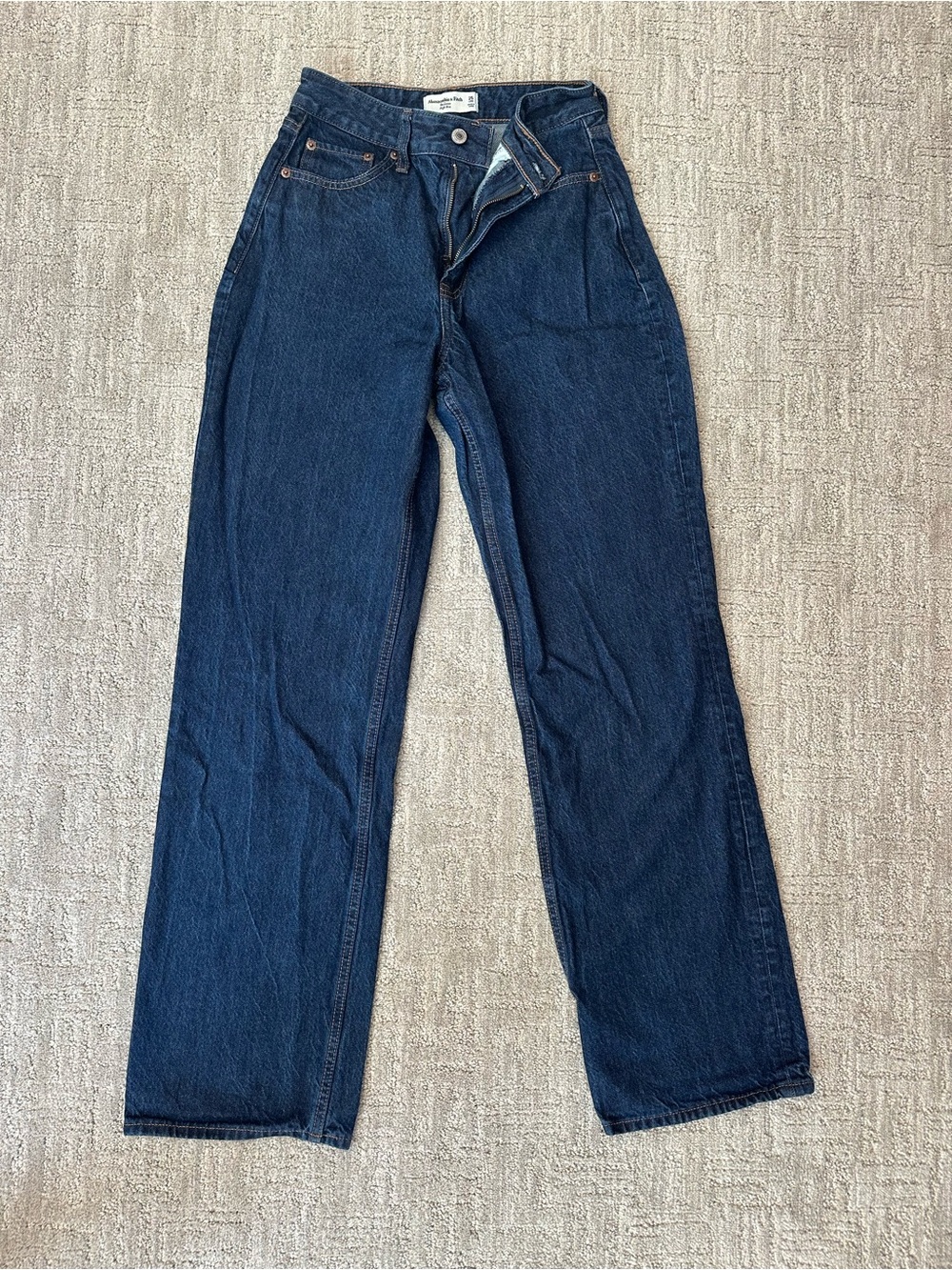 Abercrombie & Fitch Women's Dark Wash Straight Leg Jeans